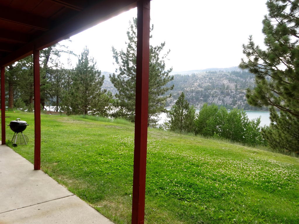 Boulder Lodge June Lake Rum bild